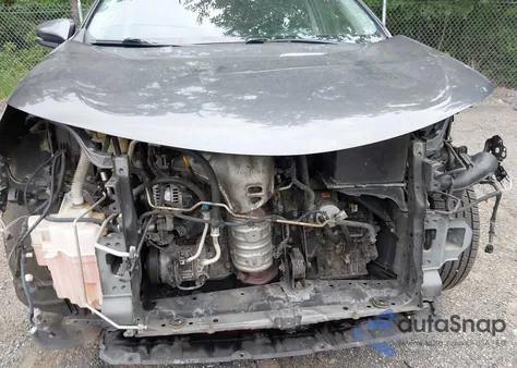 2016 Toyota Rav4 Xle из США, поврежденный, VIN JTMRFREVXGJ095315